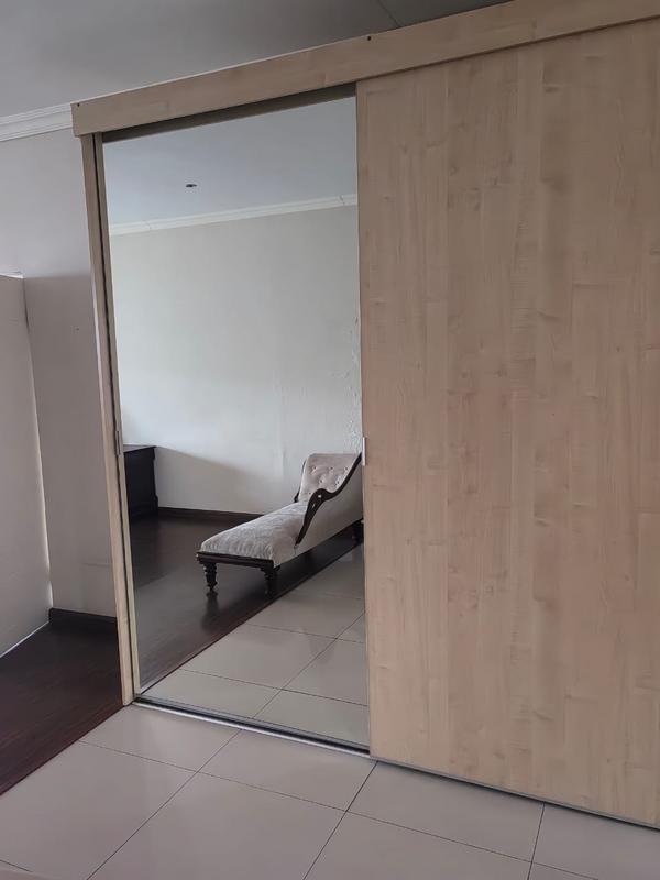 To Let 4 Bedroom Property for Rent in Oatlands North Eastern Cape